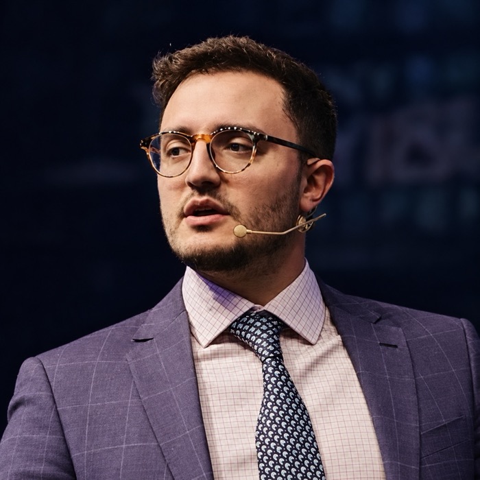 Victor Oliveira